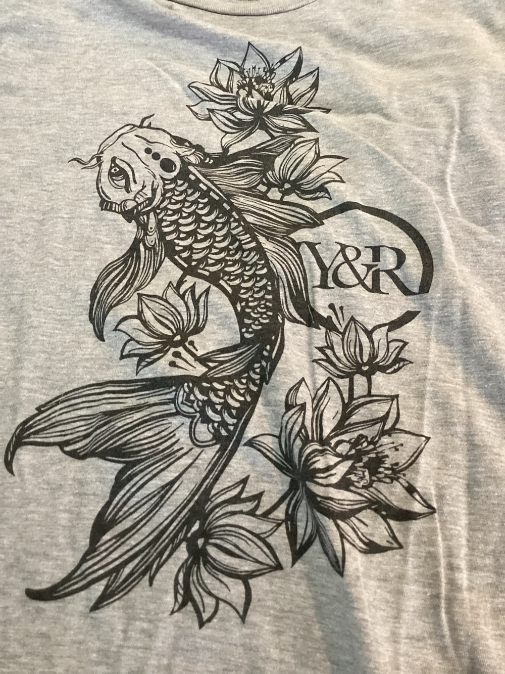 Y&R  ,Koi Fish Graphic Pet ,Fish-Themed Tee, Size Extra Large